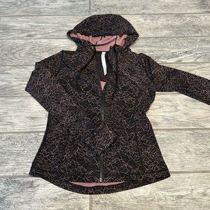 Women’s Lululemon zip up